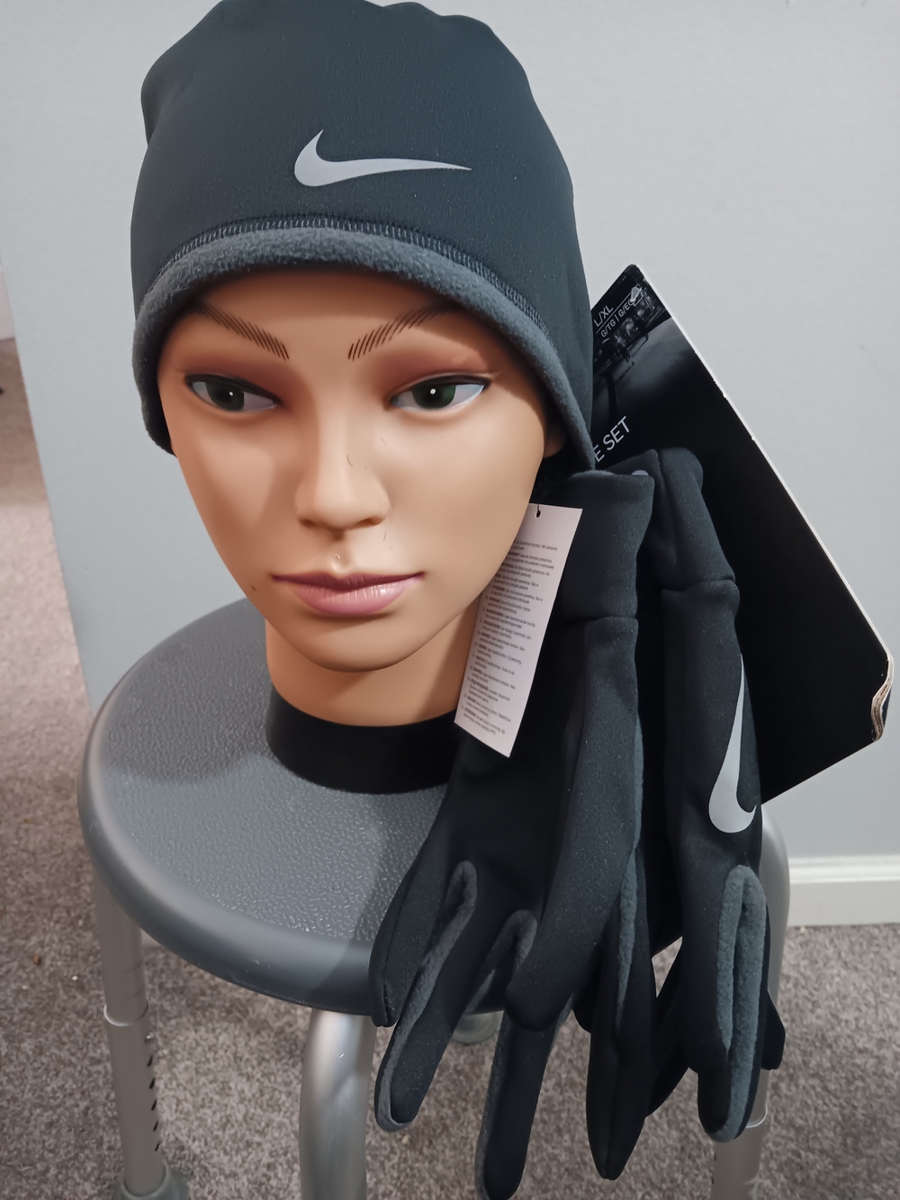 Nike Men’s Black Reflective Beanie and Gloves Set